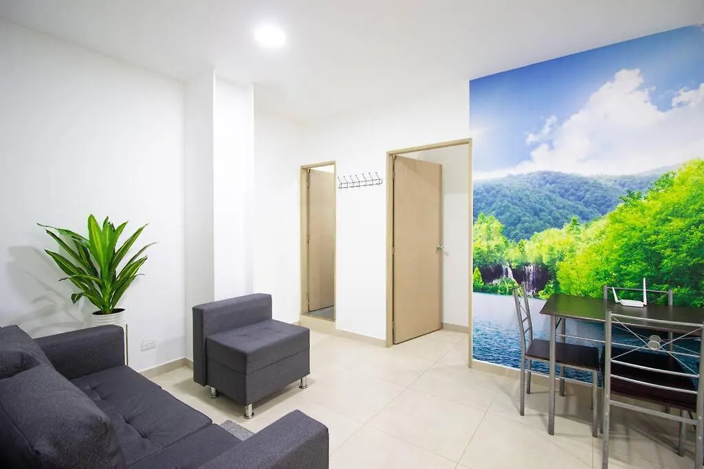 Apartamento Renovado Cerca De Estadio 4 Apartment Medellin 0*,